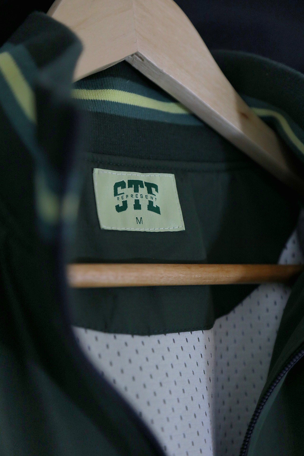 [Pré-commande] Veste « REPRESENT »