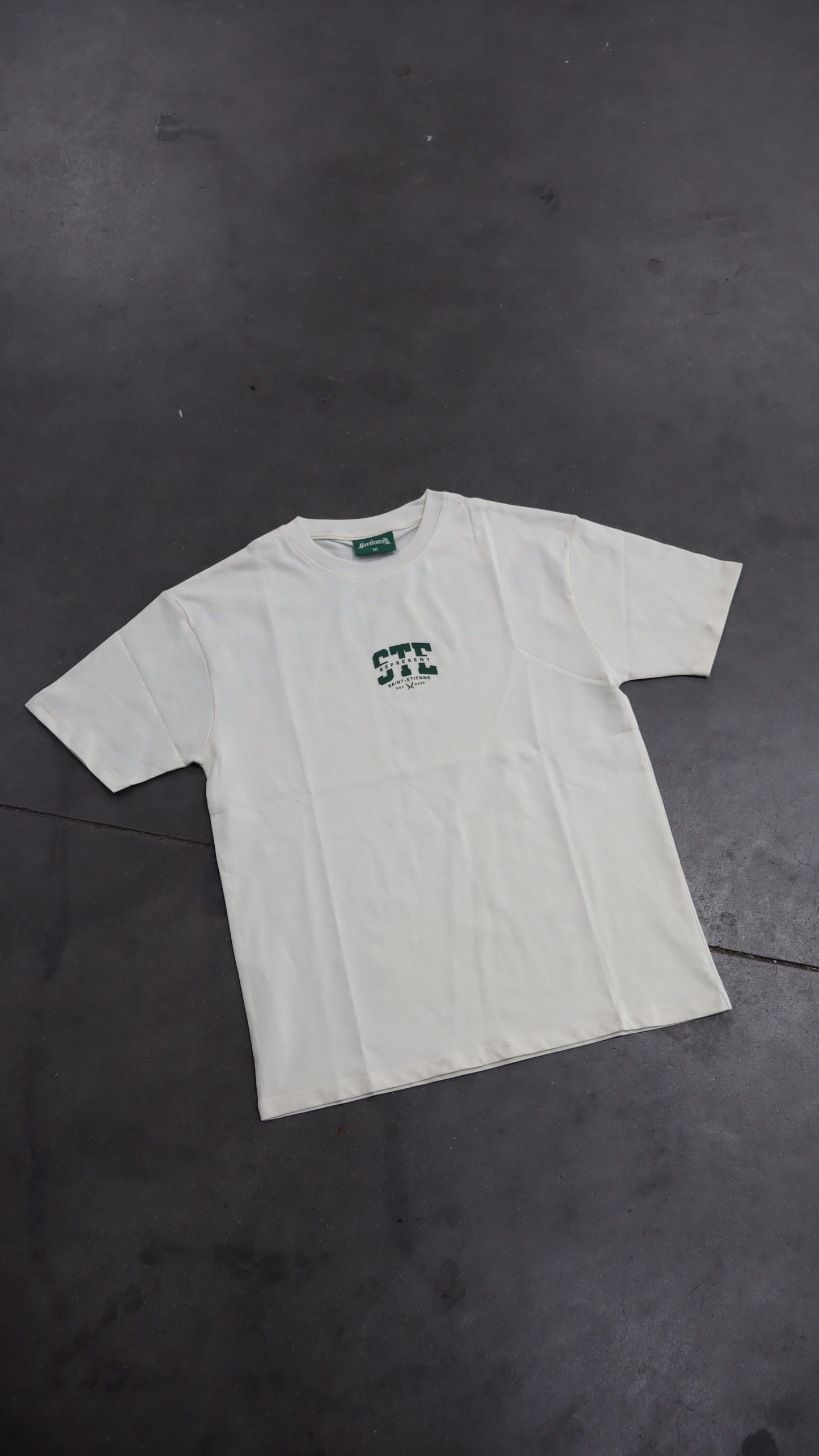 Tee REPRESENT
