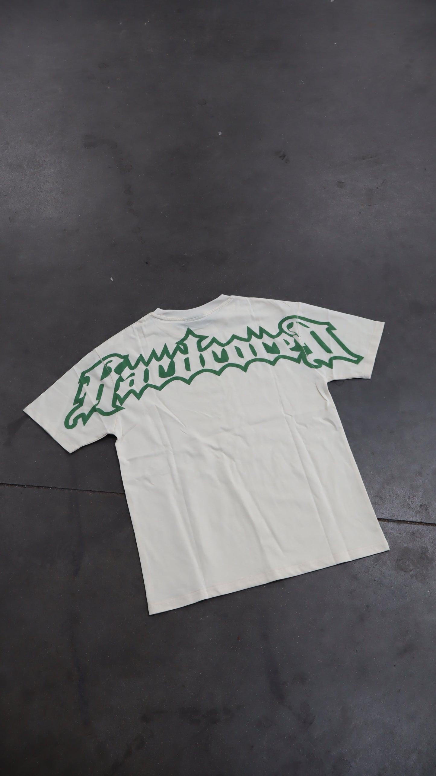 Tee REPRESENT